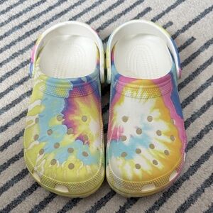 Women’s Tie-Dye Slip-On Clogs - White Multi